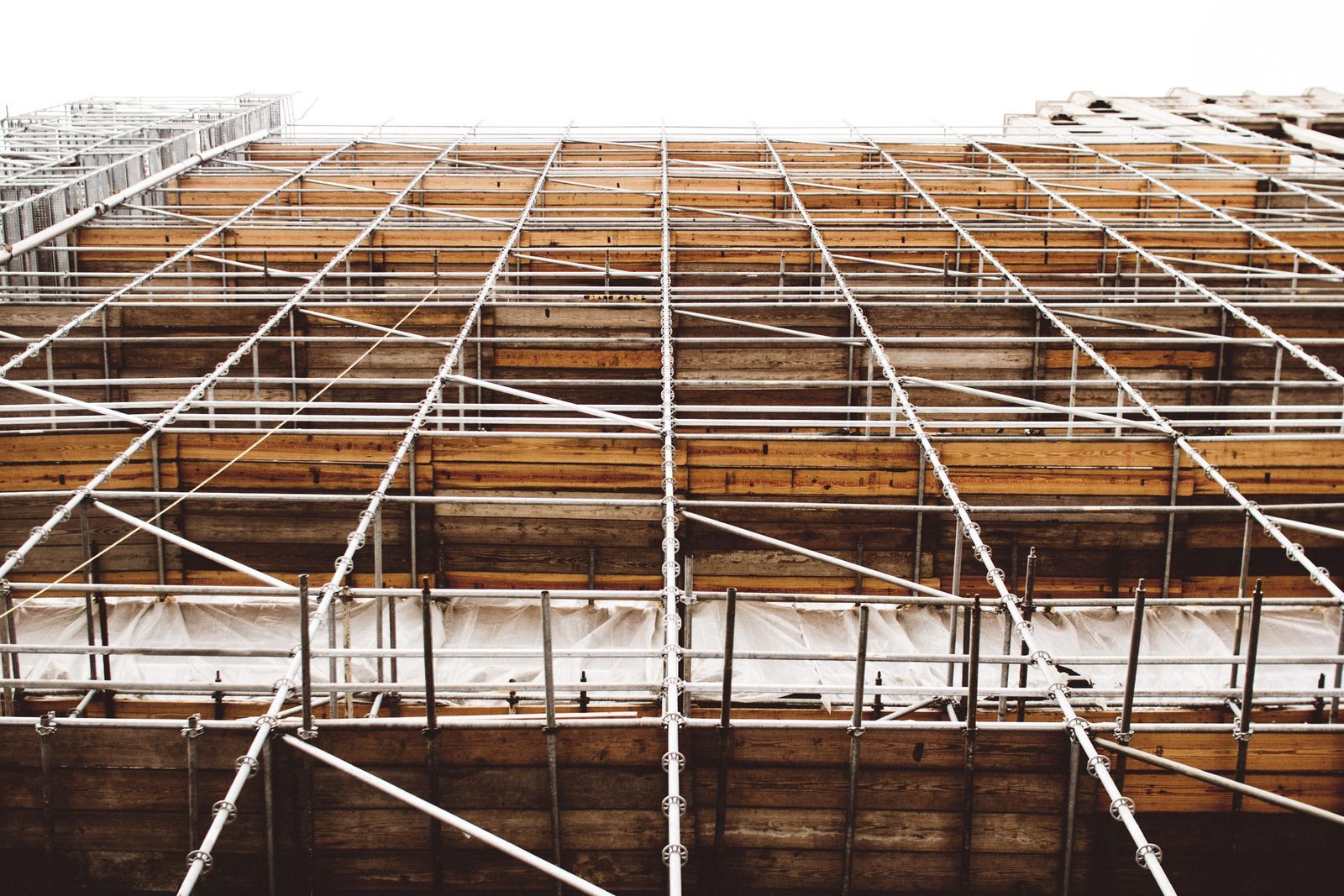 Scaffold boards from below